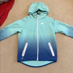 nike windrunner gradient zip